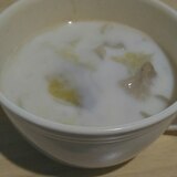 さつまいもと白菜の白いスープ